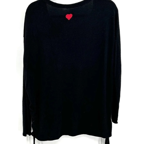 NWT CHASER Black Soft Leopard Floral Embroidered Side Tie Sweatshirt Size Medium - Picture 2 of 13